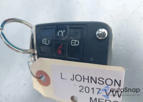 2017 Volkswagen E-Golf Se из США, поврежденный, VIN WVWKR7AU2HW950751